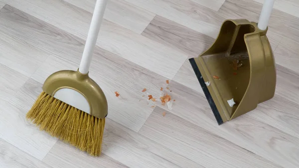 Broom Brush Scoop Sweeping Dirt Laminate Floor People High Quality — Stock Photo, Image