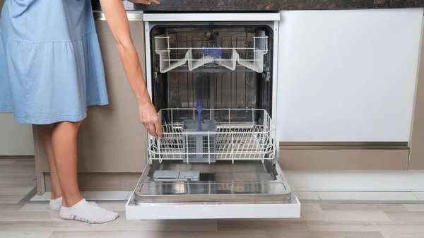 Woman Opens Closes Dishwasher — Stock Photo, Image