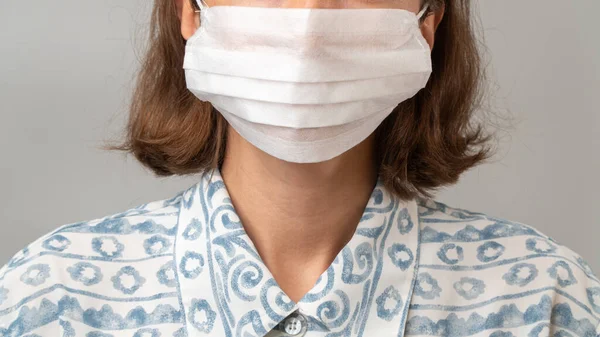 Ochranná Maska Proti Nemocem Obličeji Ženy Zblízka Kvalitní Fotografie — Stock fotografie