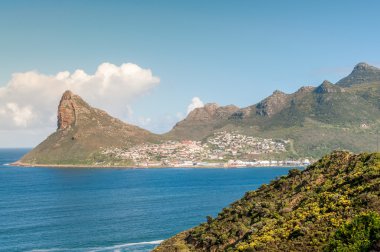 bir Hout bay