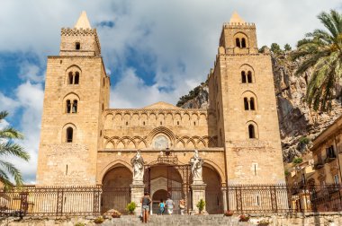 cefalu Katedrali
