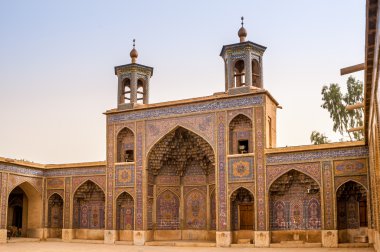 Nasir al-Mulk Camii - Şiraz