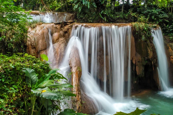 cataratas de agua azul