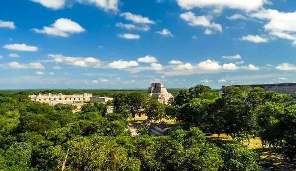 Zobrazit na komplex uxmal — Stock fotografie