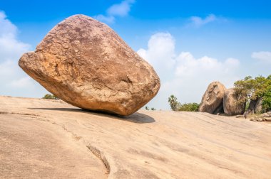 Krishna tereyağı topu