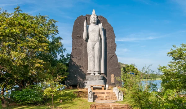 Boeddha in de natuur — Stockfoto