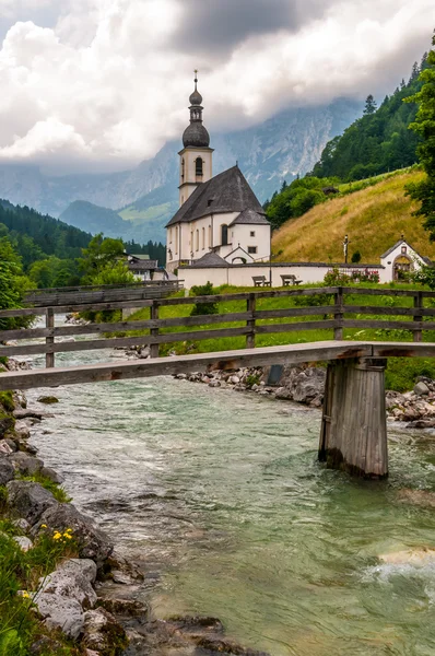 Kościół w ramsau — Zdjęcie stockowe