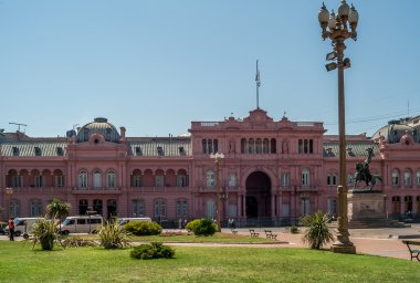 Casa rosada - pembe ev