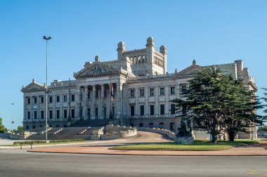 parlament evleri