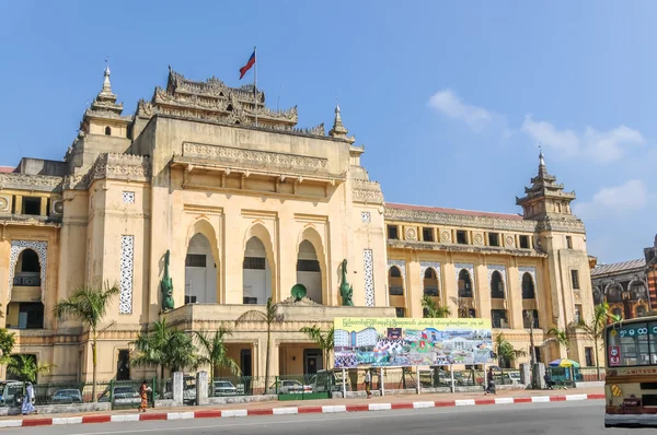 Dans les rues de Rangoon — Photo