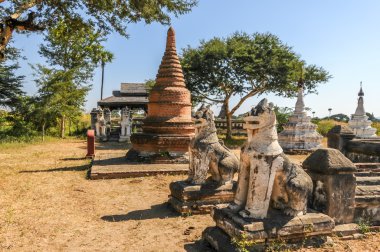 eski pagoda bagan içinde