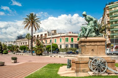 anıt - caduti della batteria masotto