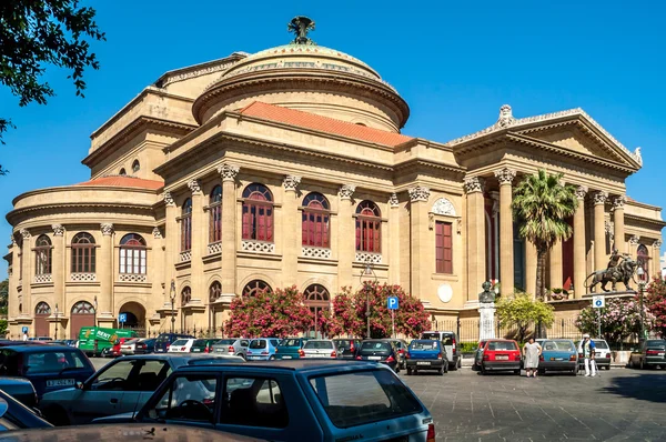 Teatro Massimo Vittorio Emanuele — Zdjęcie stockowe