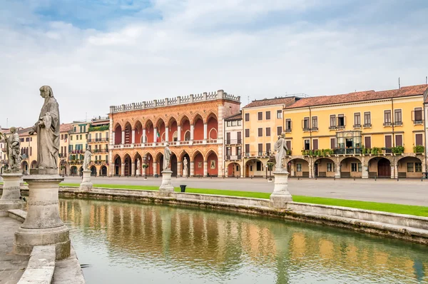 Prato della Valle — Stock Photo, Image