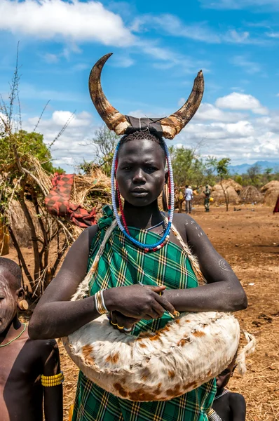 Ludzie doliny Omo - plemię mursi — Zdjęcie stockowe