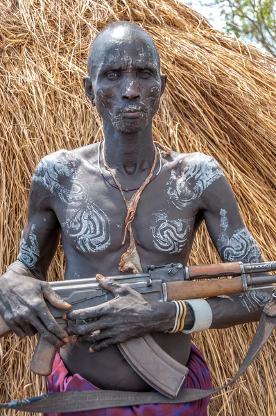 Gente del Valle de Omo - tribu Mursi — Foto de Stock