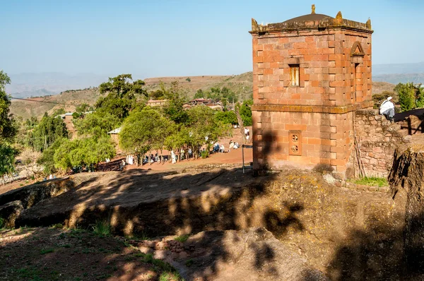 Kleiner turm im lalibela-komplex — Stockfoto