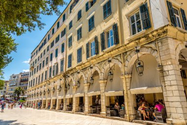 Liston - spianada Meydanı