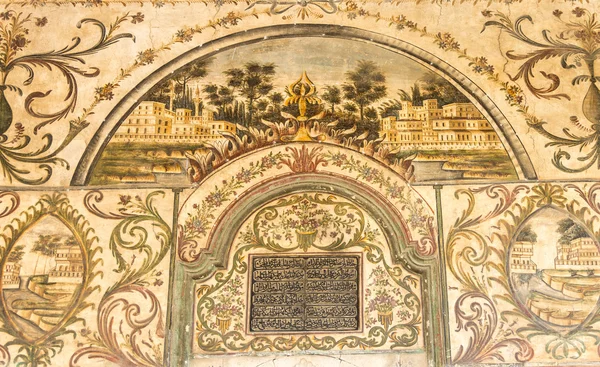 Pintura en la mezquita Et 'hem Bey . — Foto de Stock