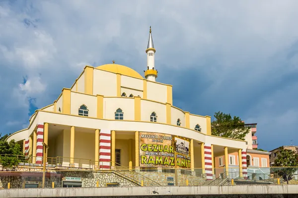 Belangrijkste moskee in durres — Stockfoto