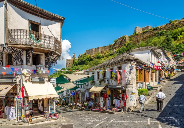 En las calles de Gjirokaster — Foto de Stock