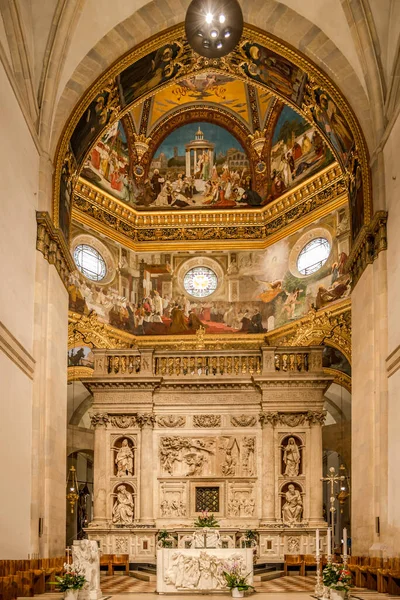 View Interior Basilica Santa Casa Holy House Loreto Italy — Stock Photo, Image