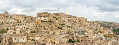 İtalya 'nın Matera antik kentinde (Sassi) panoramik manzara