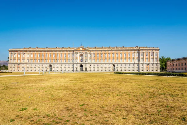 Uitzicht Het Koninklijk Paleis Caserta Italië — Stockfoto