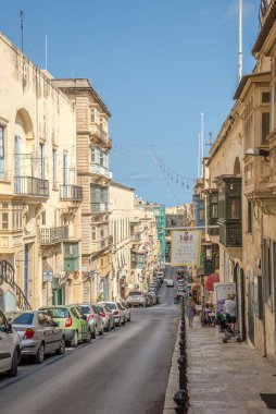 VALETTA, MALTA - 4 Ekim 2021 Valetta sokaklarında. Valetta Malta 'nın başkentidir..