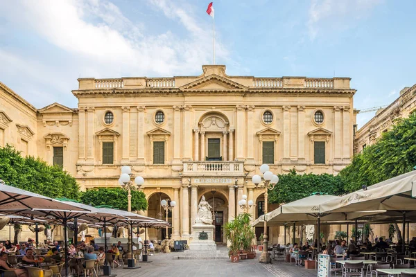 Valetta Malta Październik 2021 Widok Budynek Biblioteki Narodowej Ulicach Valetty — Zdjęcie stockowe