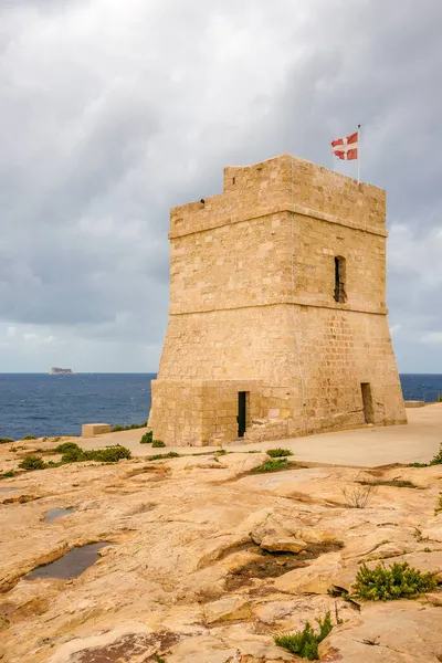 Blick Auf Die Insel Filfla Hintergrund Und Den Wachturm Xutu — Stockfoto