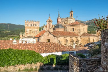 Guadelupe 'deki Aziz Mary Manastırı' na bakın.