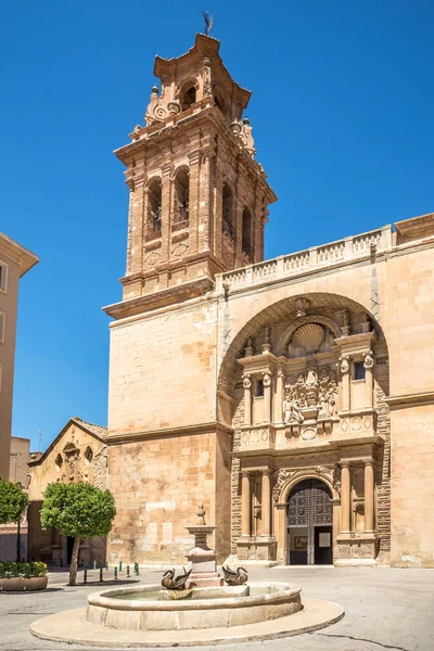 Vue Église Asuncion Avec Fontaine Dans Les Rues Almansa Espagne — Photo