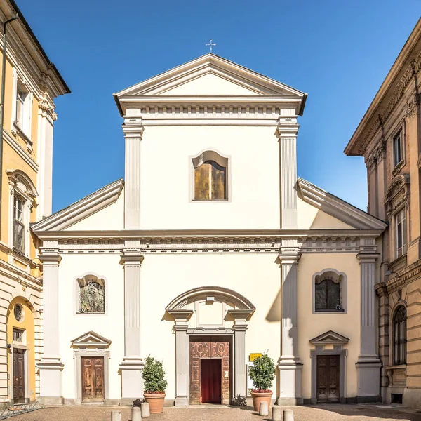 Pohled Kostel Svatého Cristofora Ulicích Vercelli Itálii — Stock fotografie