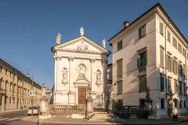 Utsikt Över Kyrkan Saint Antonio Gatorna Udeine Italien — Stockfoto