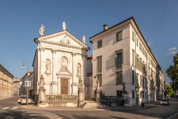 Udine Itálie Září 2022 Pohled Kostel San Antonio Ulicích Udine — Stock fotografie