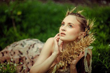 buğday spikelets kızla