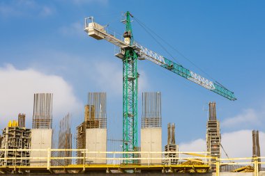 bouw kranenİnşaat vinçleri.
