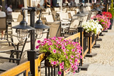 Restoran dışında.