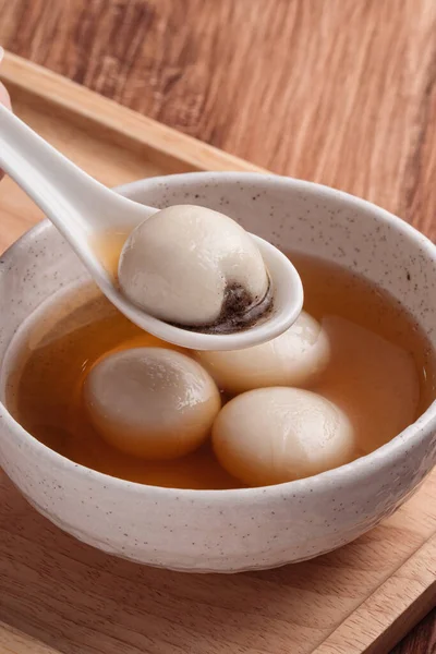 Detailní Záběr Sezamové Velké Tangyuan Tang Yuan Lepkavé Rýžové Knedlíkové — Stock fotografie