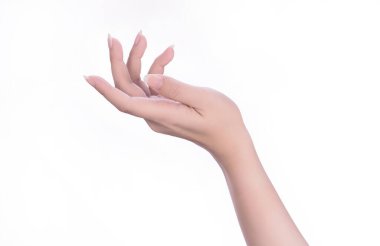 Güzel kadın elleri beyaz arka planda izole edilmiş sanal bir şey ya da el manikürü bakımı kavramı, yakın plan..