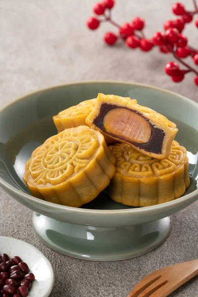 Delicious Cantonese Moon Cake Mid Autumn Festival Food Mooncake Gray — Foto de Stock