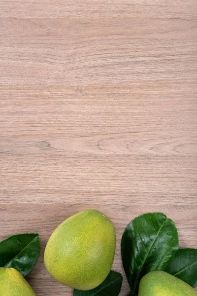 Top View Fresh Peeled Pomelo Bright Wooden Table Background Mid — Stock Photo, Image