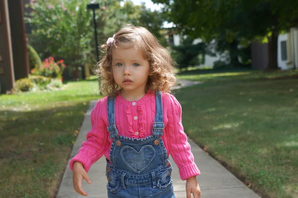 Bonito bebê menina — Fotografia de Stock