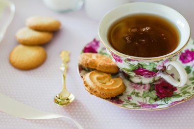 Çerezler ile İngilizce çay