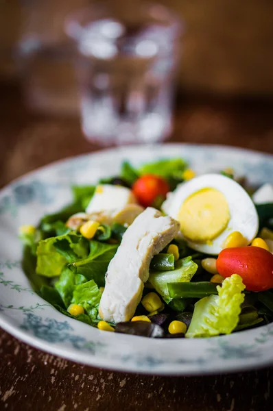 Salată verde cu legume — Fotografie, imagine de stoc