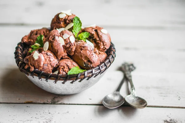 Gelato al cioccolato — Foto Stock