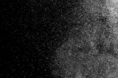 siyah zemin soyut su spreyi