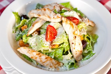 Sezar salatası