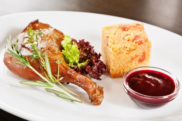 Smoked chicken with risotto — Stock Photo, Image